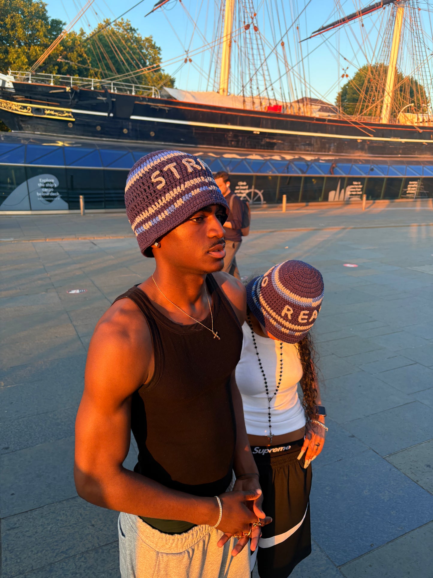 SKOLA KNIT HAT